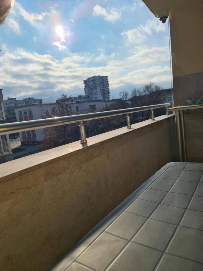 Apartemen Apartment's Ortakchiev 1 Sofia