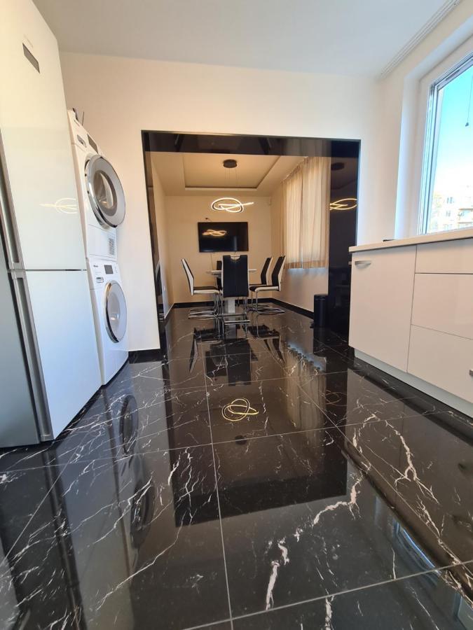 Apartemen Apartment's Ortakchiev 1